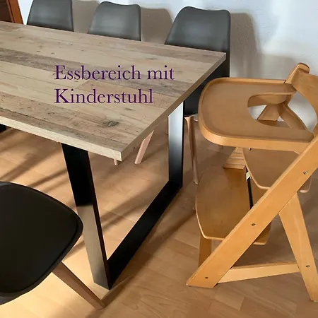Burg Aue- Erzglueck - Familien - Im Gruenen - Zentral Aue (Saxony)