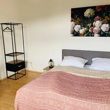 Appartement Burg Aue- Erzglueck - Familien - Im Gruenen - Zentral