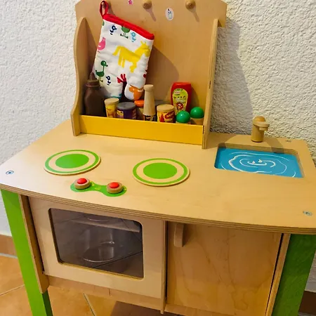 Burg Aue- Erzglueck - Familien - Im Gruenen - Zentral Apartment Aue (Saxony)