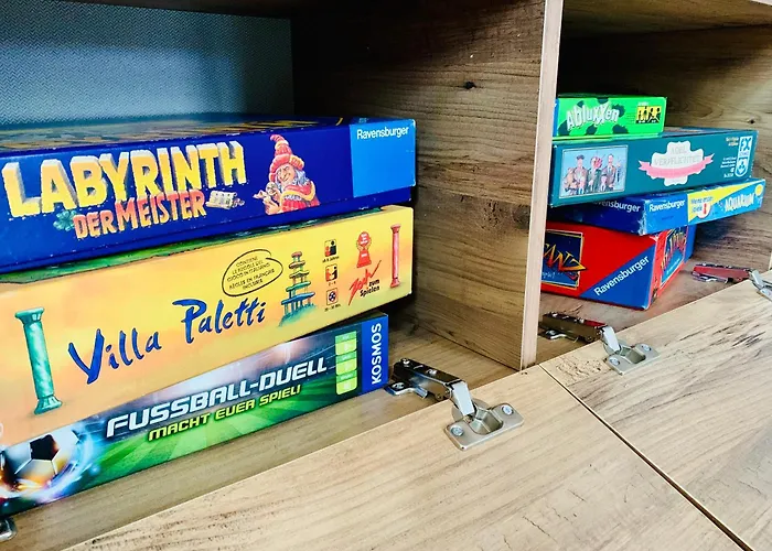 Burg Aue- Erzglueck - Familien - Im Gruenen - Zentral * Aue (Saxony)