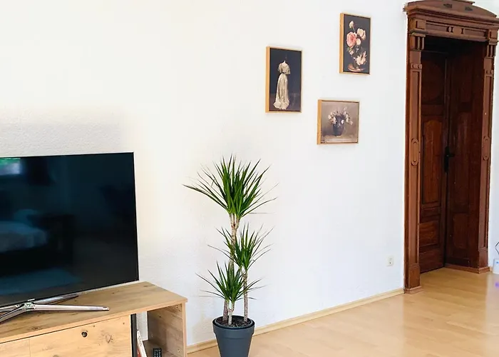 Burg Aue- Erzglueck - Familien - Im Gruenen - Zentral Aue (Saxony)