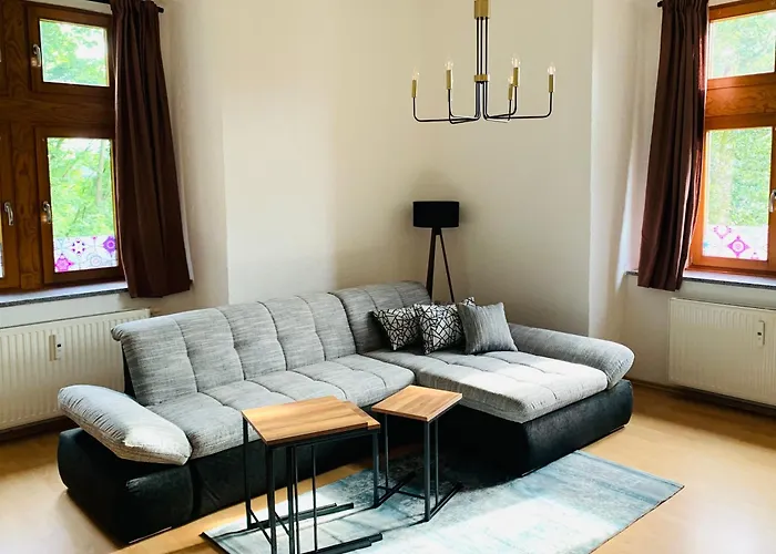 Burg Aue- Erzglueck - Familien - Im Gruenen - Zentral *